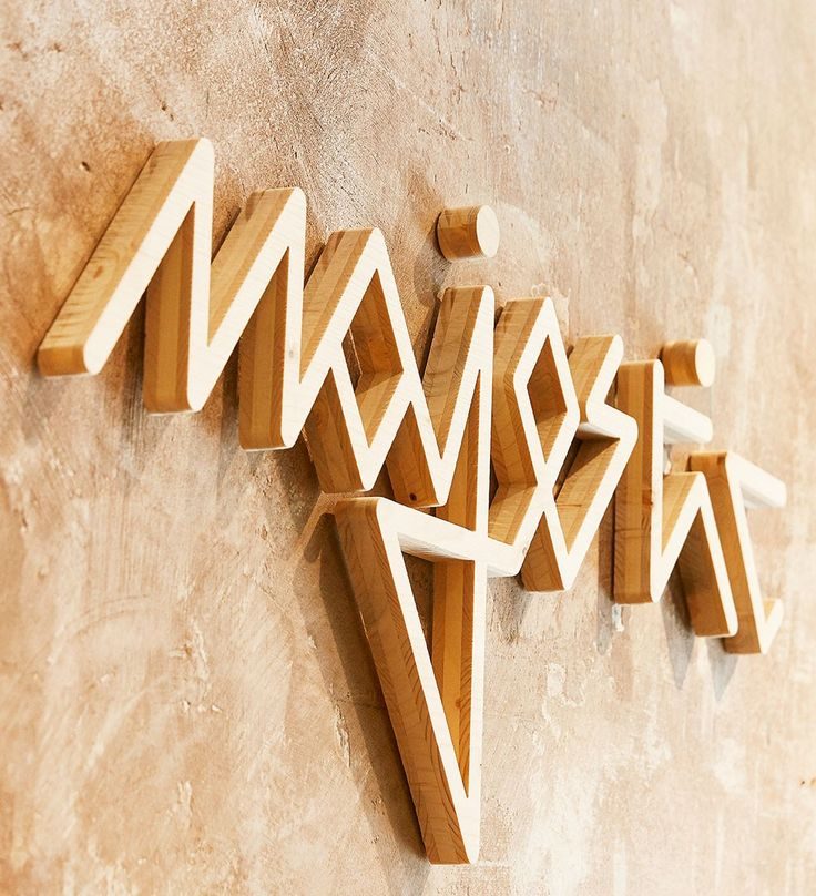 國外品牌形象店面設(shè)計和VI導示設(shè)計欣賞-7